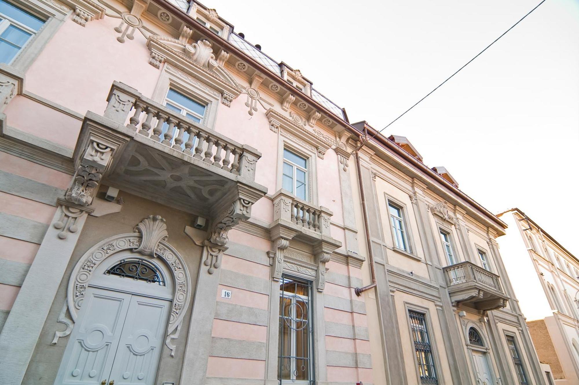 Hotel Di Varese Exterior photo